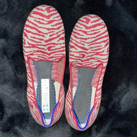 Rothy’s Girl Size 4 Red Cream Zebra Loafers Retired Color - Limited - Picture 3 of 7